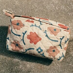 NEW NWT Christy Dawn Quilted Pouch Bag Orchard Floral